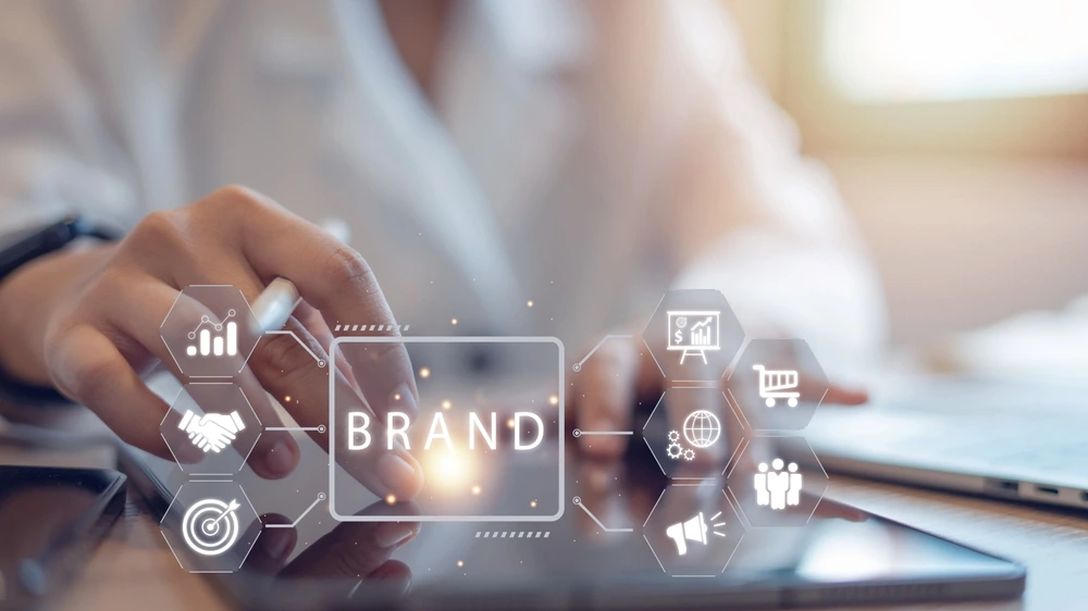 personal-branding-vs-corporate-branding